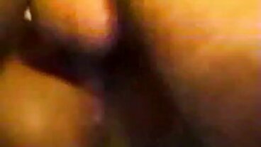 Douchey Stepson дава трудно порни филм време и член на мащехата