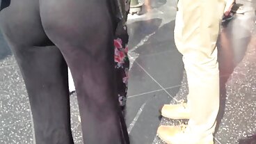 Yoga Chick има страхотни извивки секс филми безплатно и иска член!