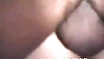 Beach безплатни порно филми Beauty язди Big Bob