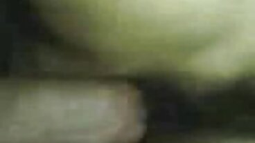 Autumn Falls има GIANT WET порно филм онлайн естествени цици