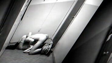 Огненото бельо на Кайлър Куин и приятел водят секс видео филми до FFM