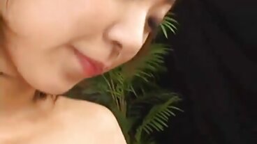 PrincessCum: Споделяне на сперма на доведените bezplatni porno filmi братя в PornHD с Розалин Сфинкс, Мая Уулф и Медисън Съмърс